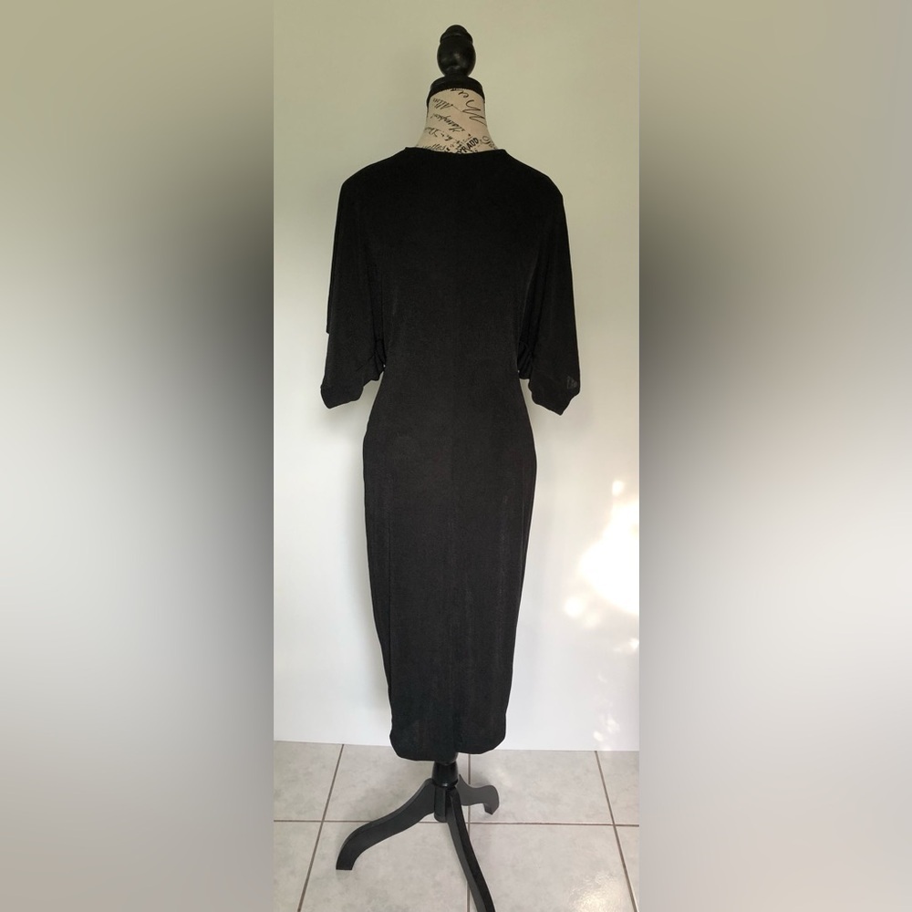 Lock & Key Dress - Picture 3 of 5